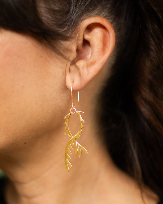 Dancing Vines Drop Gold