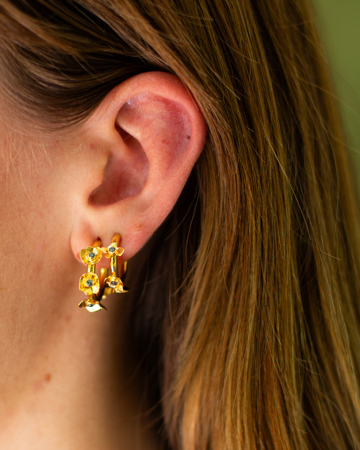 Myrtle Hoop Gold with Green Tourmaline